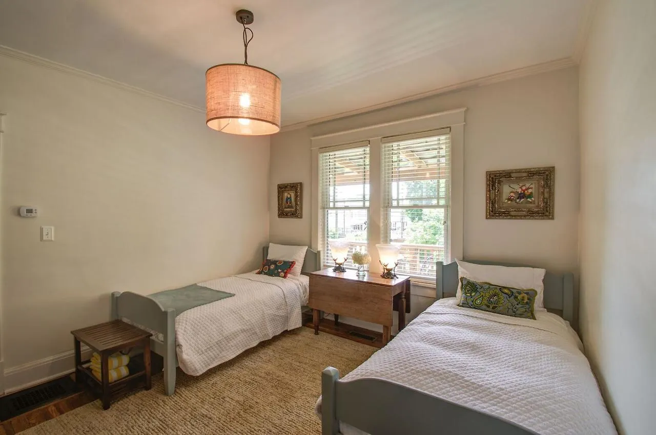 Belmont Blvd Bed And Breakfast 纳什维尔