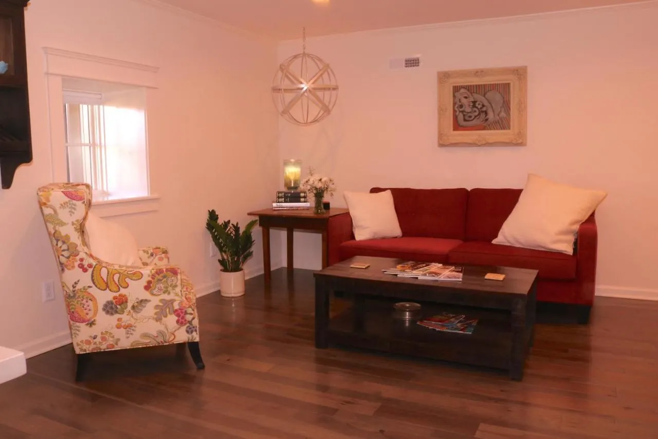 Belmont Blvd Bed And Breakfast 纳什维尔 3*,  美国